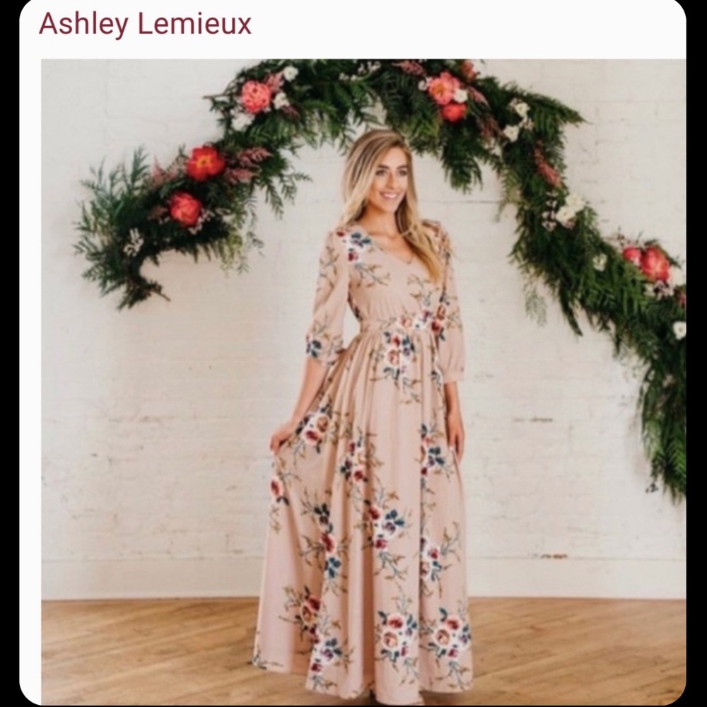 Brand: Ashley LeMieux Kenzie Floral Maxi Dress